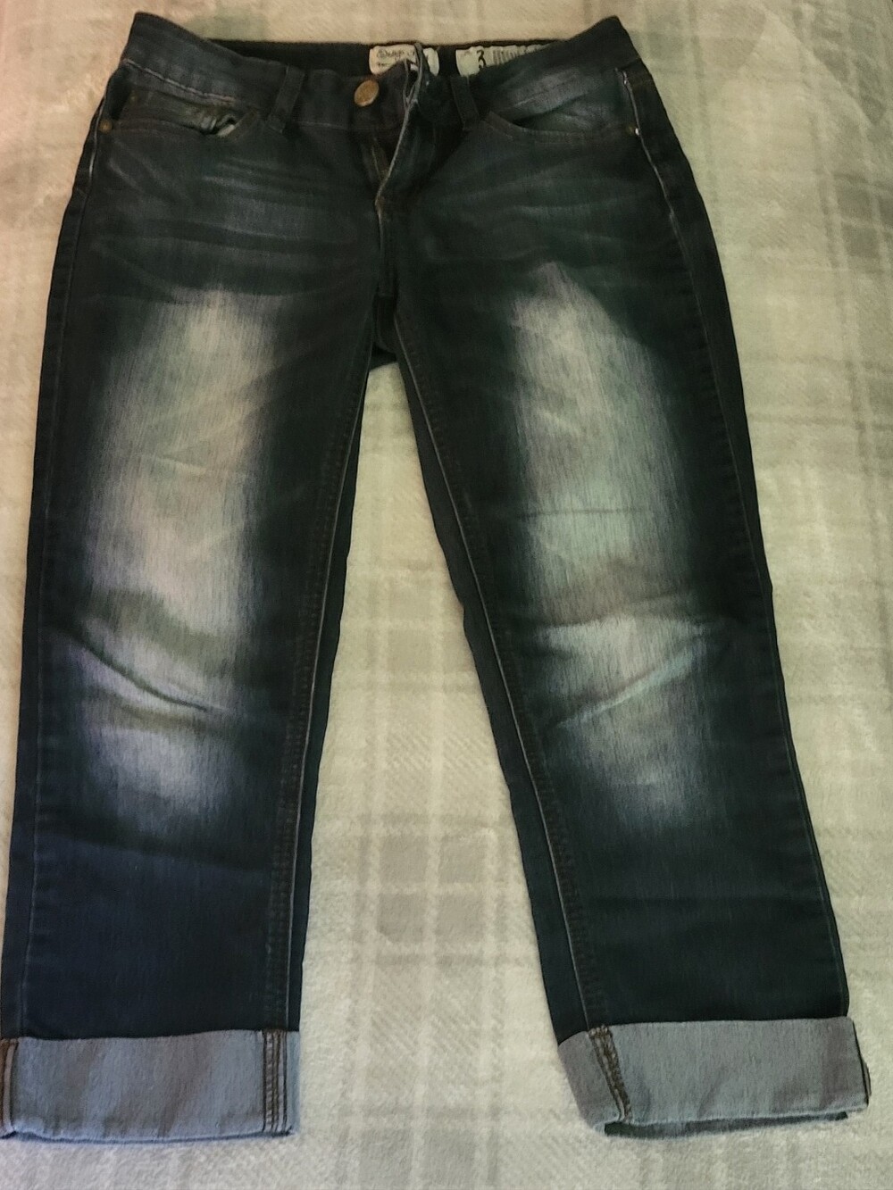 Indigo Rein Boyfriend Jean Capris in Distressed Factory Faded Dark Blue, 3